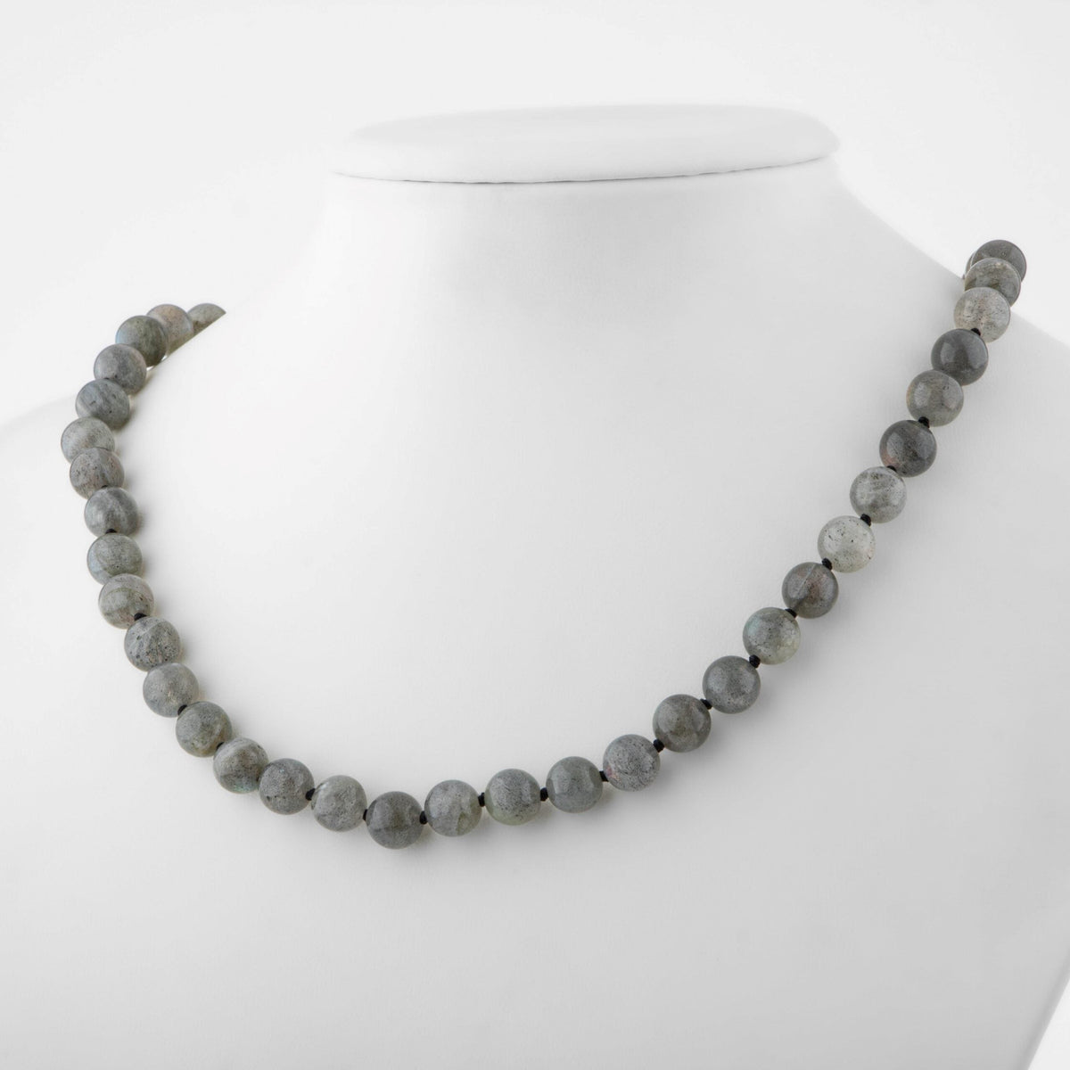 Labradorit Doğal Taş Kolye – 8 mm Düğümlü, Unisex Tasarım (50 cm)