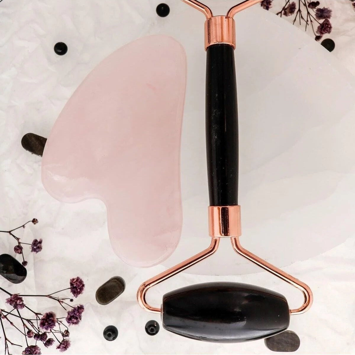 Obsidyen Roller ve Pembe Kuvars Kalpli Gua Sha Takımı
