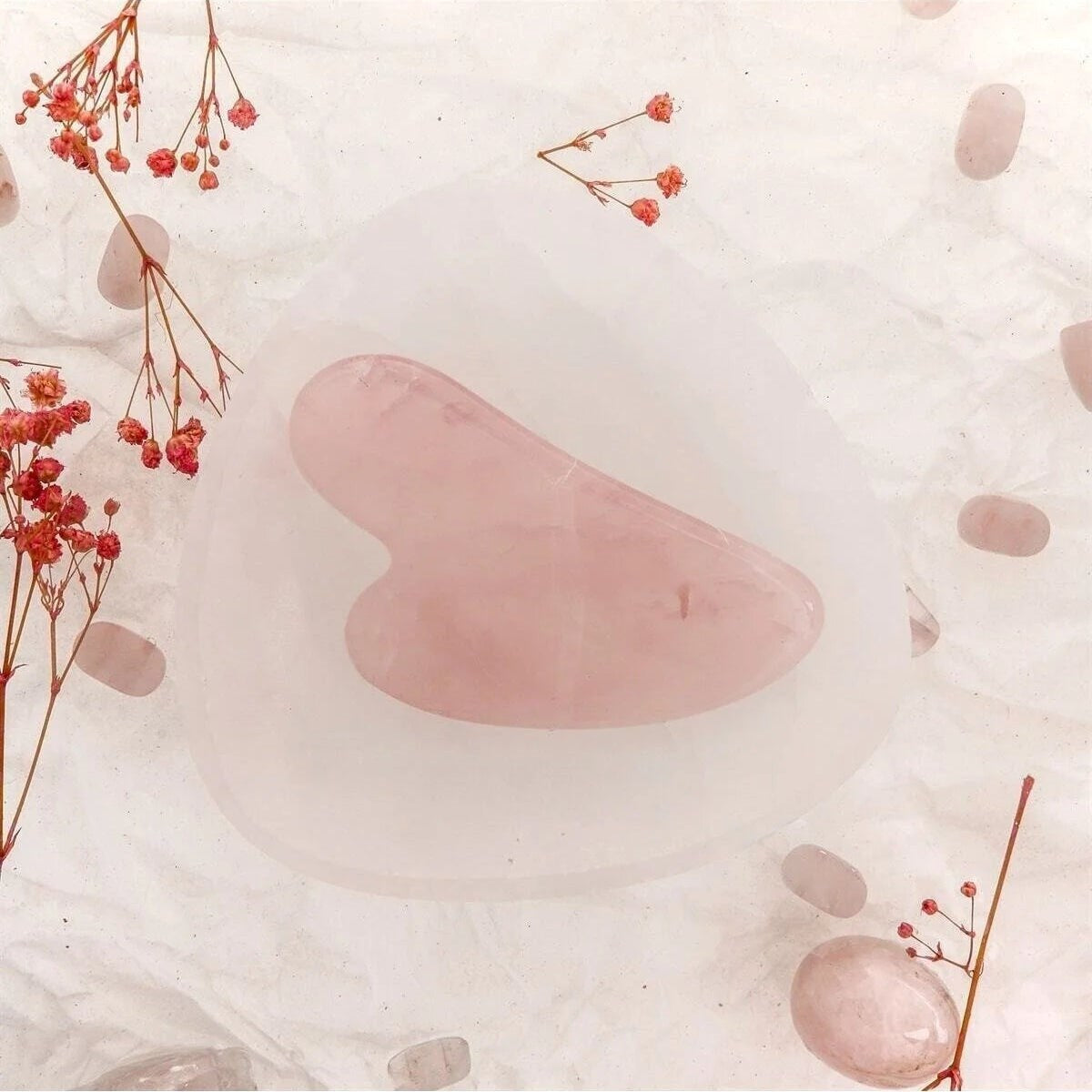 Pembe Kuvars Taşı Gua Sha Yüz Masaj Taşı Kalpli