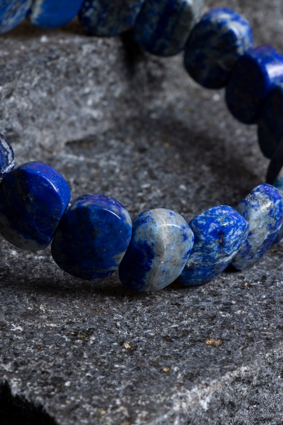 Lapis Lazuli Geniş Kesim Doğal Taş Bileklik