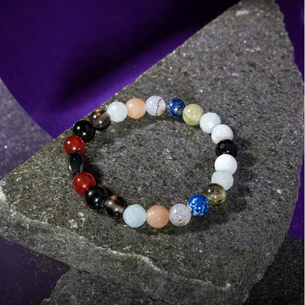 Terazi Burcu Bileklik Akuamarin, Ay Taşı, Dumanlı Kuvars, Golden Obsidyen, Güneş Taşı, Kırmızı Akik, Labradorit, Lapis Lazuli