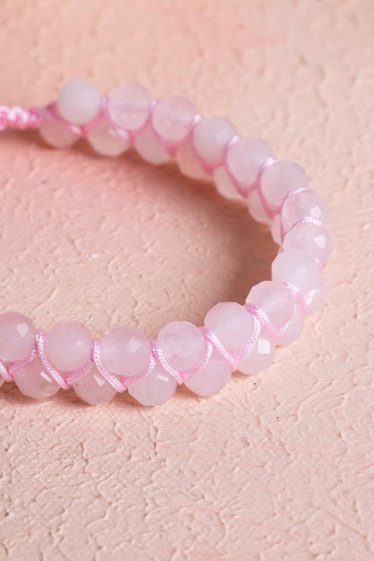 Pembe Kuvars Çift Sıra Doğal Taş Makrome Bileklik (SK:077)