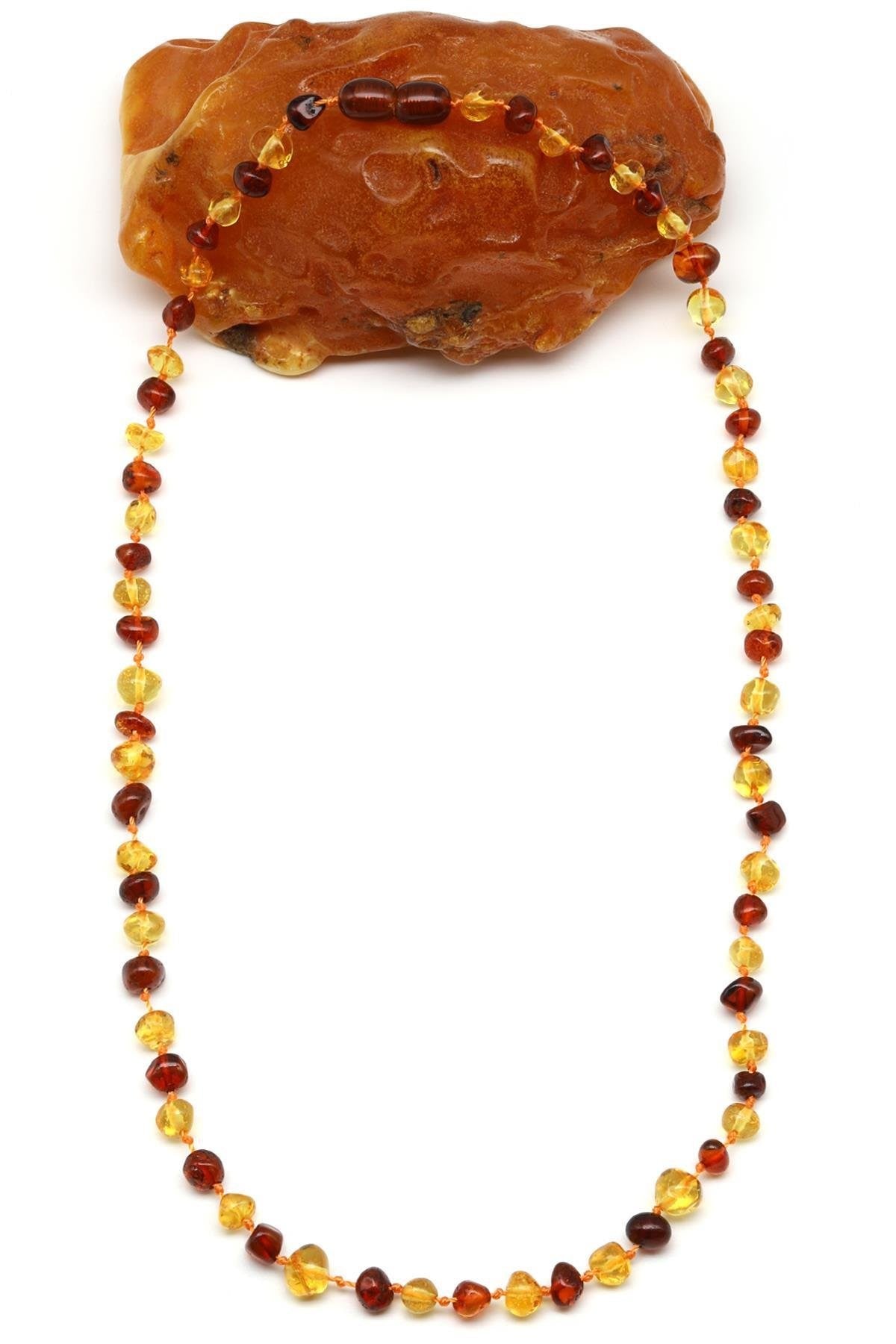 Damla Kehribar Kolye – 44 cm | 6 × 3 mm | 6,4 gr