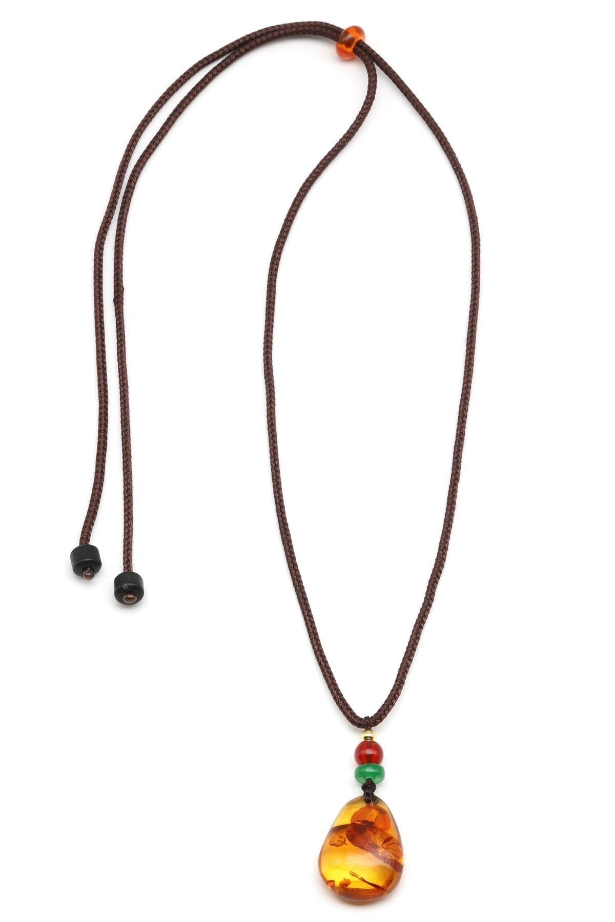 Damla Kehribar Siyah İpli Kolye – 18 × 26 mm | 38 cm | 4 gr