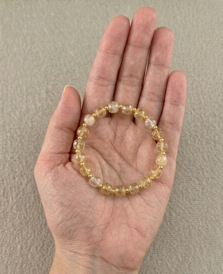 Özel Kesim Küp Sitrin 925 Ayar Gümüş Dorikalı Bileklik (Gold Detay)