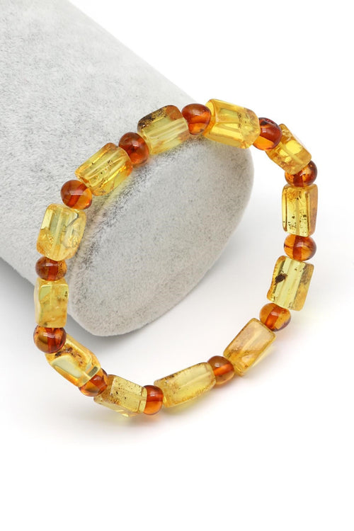 Damla Kehribar Bileklik – 6 × 12 mm | 6,8 gr | 18 cm