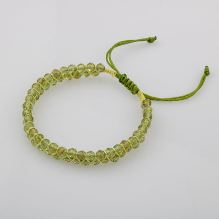 Zebercet (Peridot) 3-4 mm Çift Sıra Doğal Taş Bileklik – Unisex El İşçiliği