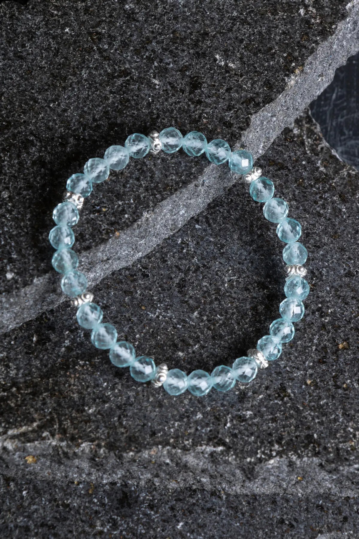 Sertifikalı Topaz Gümüş Aparatlı Doğal Taş Bileklik- 6mm (SK:167)