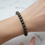Pirit Doğal Taş Bileklik – 8 mm Misinalı, Unisex Tasarım