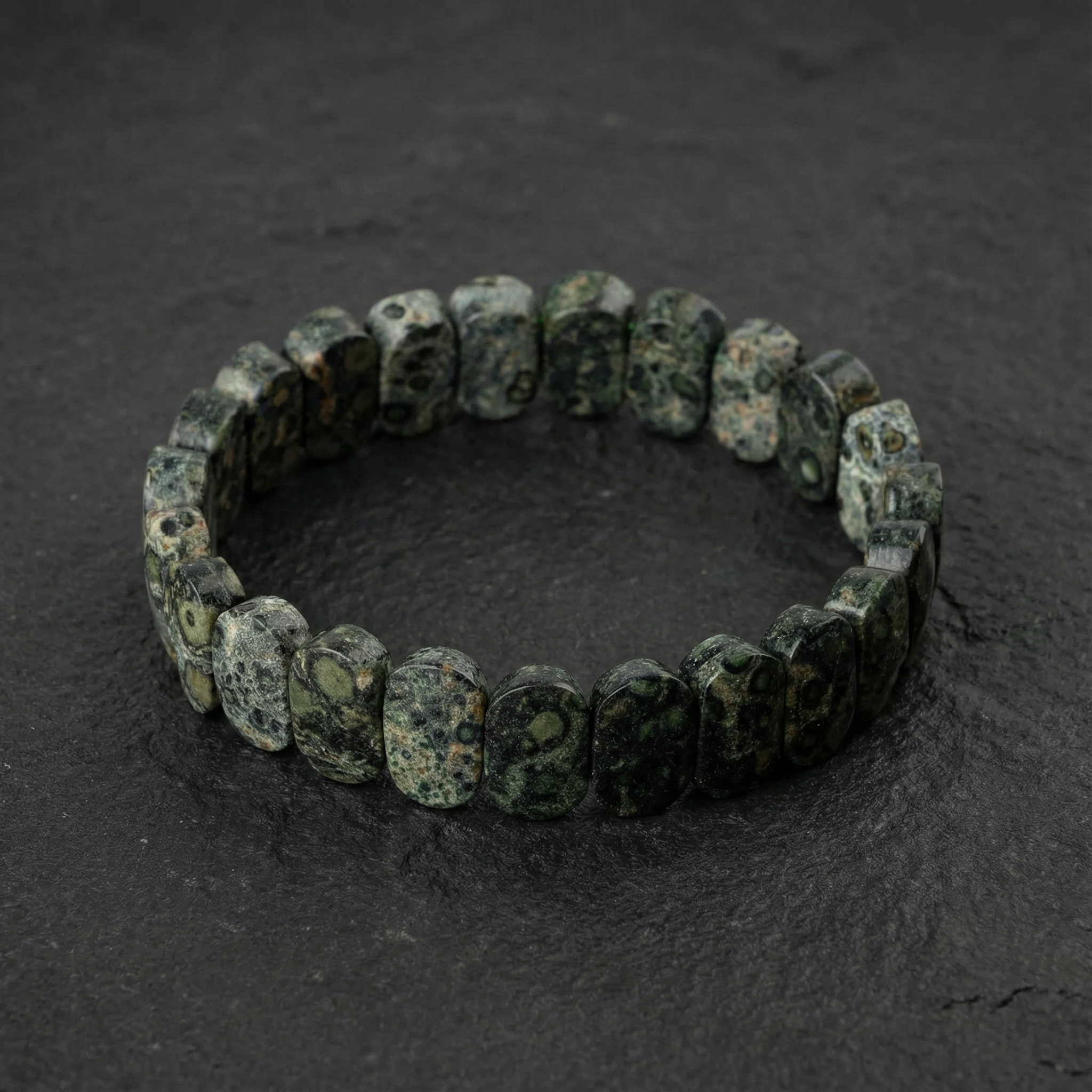 Yeşil Jasper Doğal Taş Geniş Kesim Bileklik (Rolex Stil)