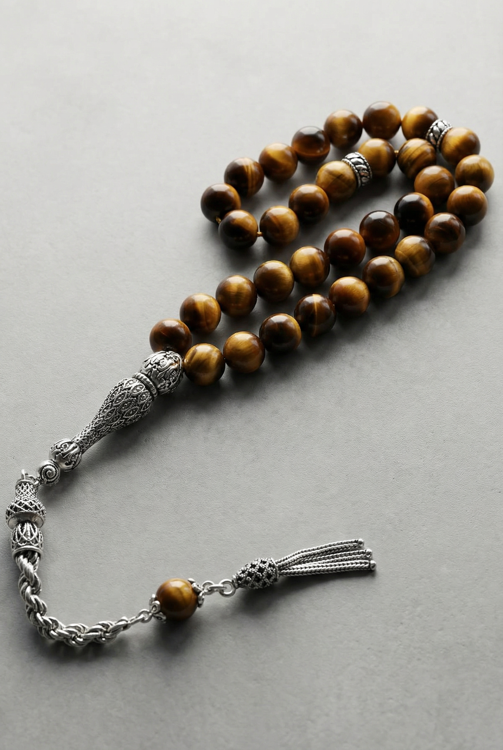 Kaplan Gözü Doğal Taş Tesbih – 925 Ayar Gümüş – 8 mm Küre Kesim