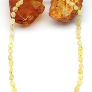 Damla Kehribar Kolye – 64 cm | 7–10 mm | Ortalama 15 gr