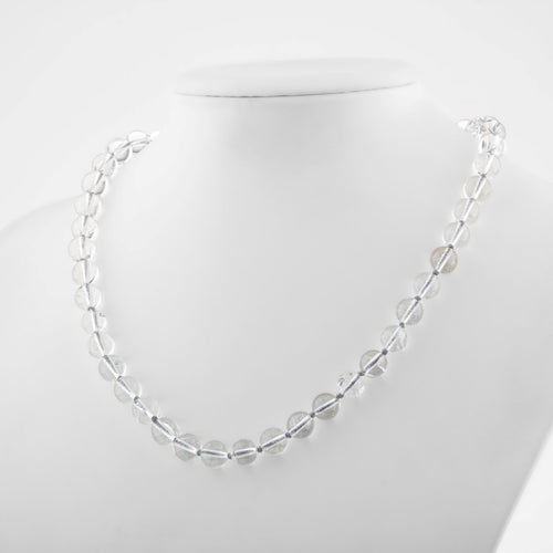 Kristal Kuvars Doğal Taş Kolye – 8 mm Düğümlü, Unisex Tasarım (50 cm)