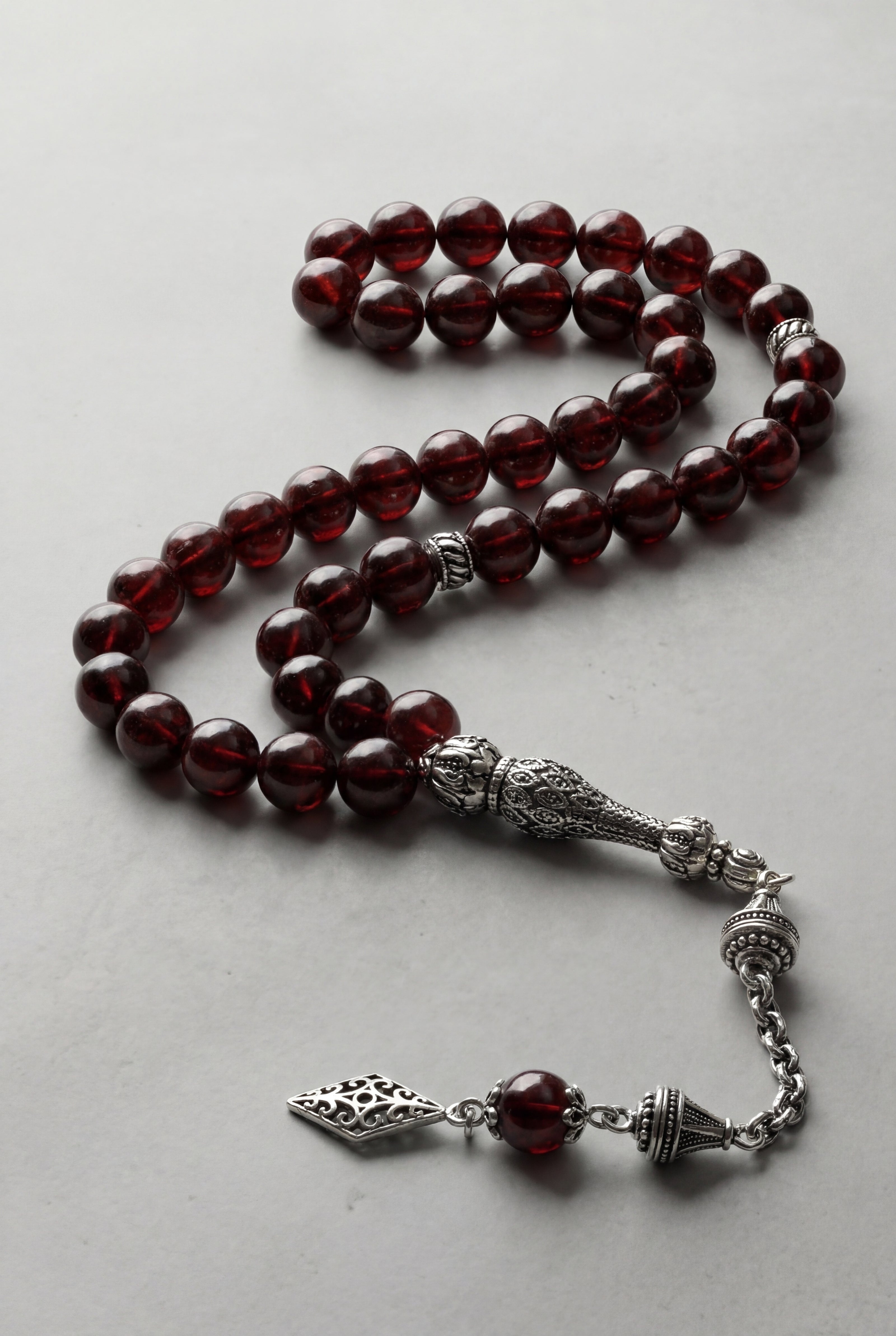 Garnet (Lal) Doğal Taş Tesbih – 925 Ayar Gümüş – 8 mm Küre Kesim