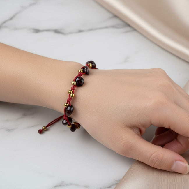 Bordo Granat Lal Natürel Kesim Doğal Taş Makrome Bileklik – Unisex El İşçiliği
