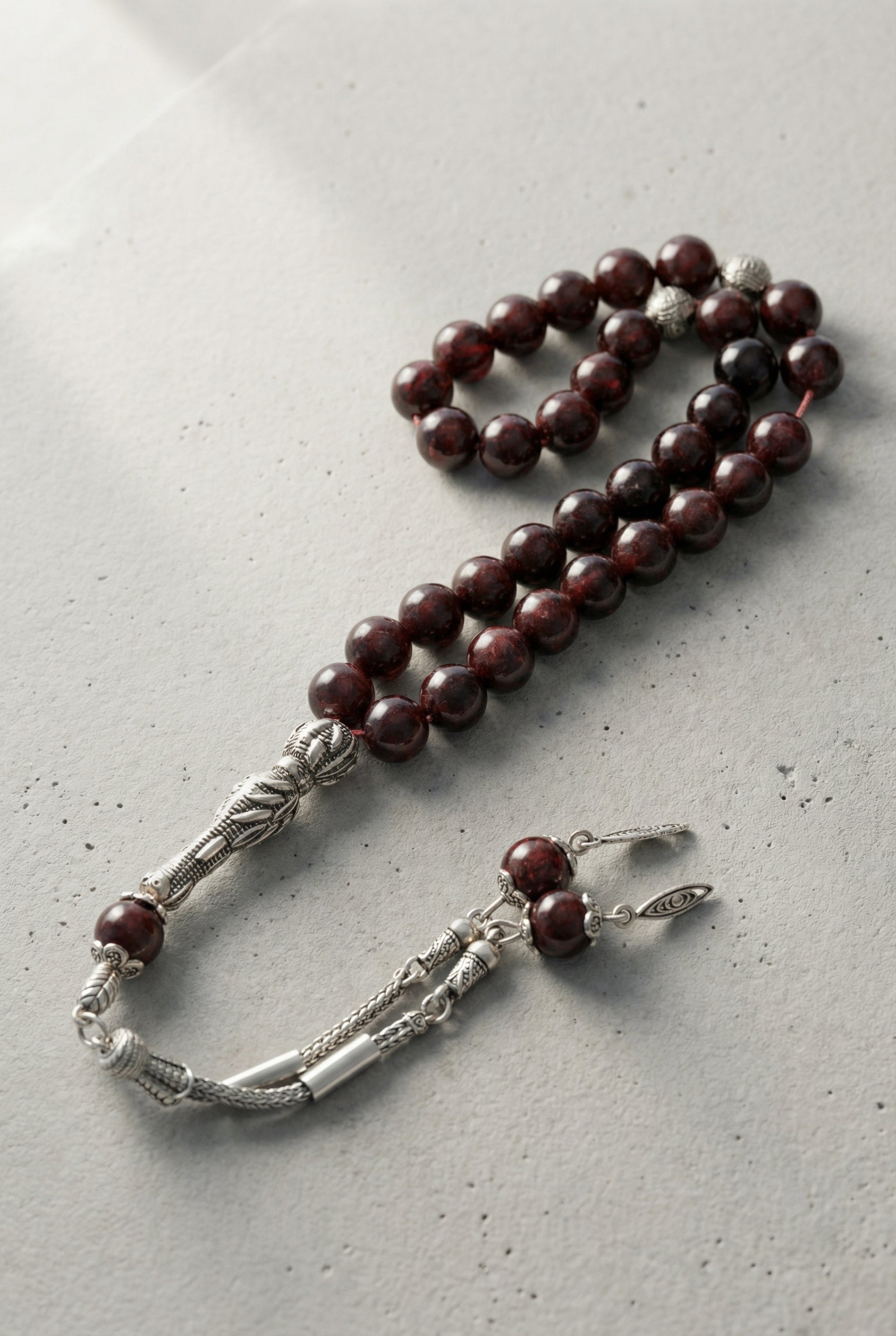 Garnet (Lal) Doğal Taş Tesbih – 8 mm Küre Kesim