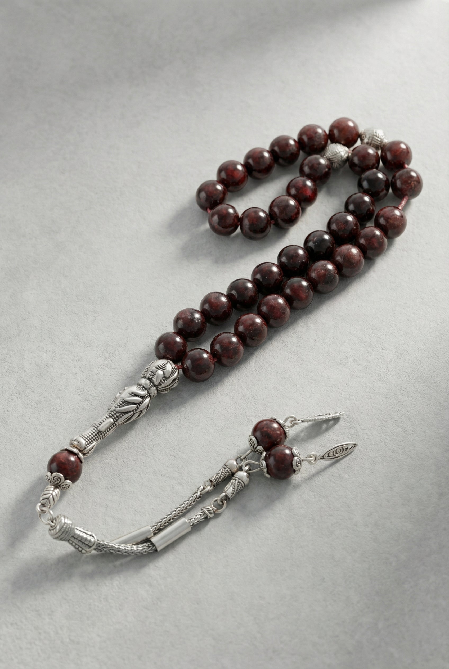 Garnet (Lal) Doğal Taş Tesbih – 8 mm Küre Kesim