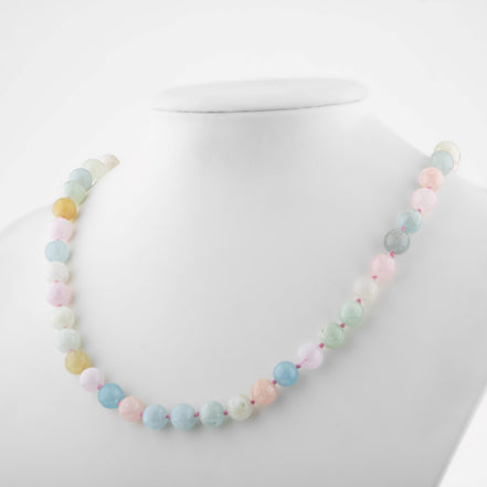 Heliodor Doğal Taş Kolye – 8 mm Düğümlü, Unisex Tasarım (50 cm)