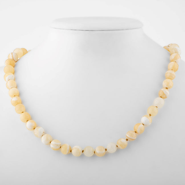 Aragonit Doğal Taş Kolye – 8 mm Düğümlü, Unisex Tasarım (50 cm)