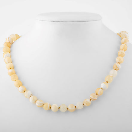 Aragonit Doğal Taş Kolye – 8 mm Düğümlü, Unisex Tasarım (50 cm)