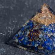 Lapis lazuli Piramit