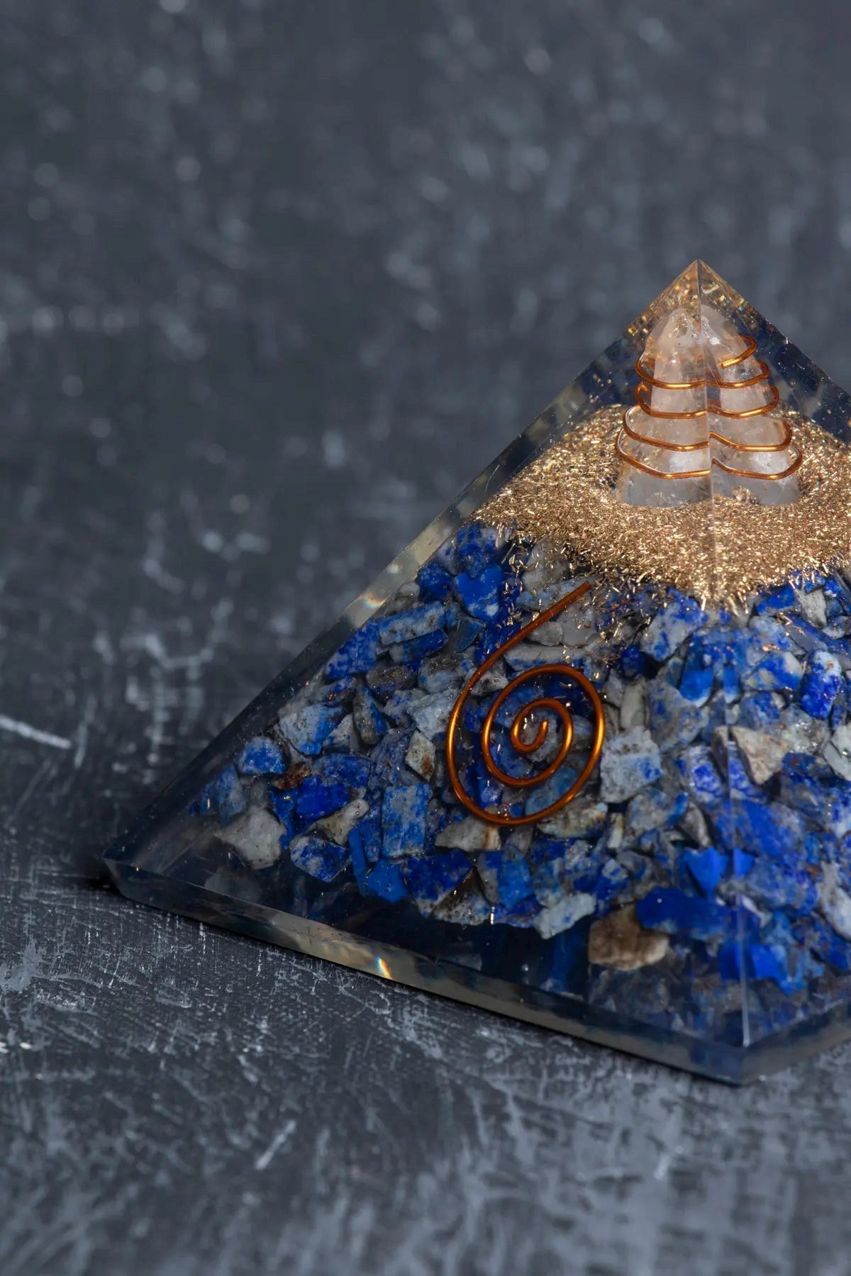 Lapis lazuli Piramit