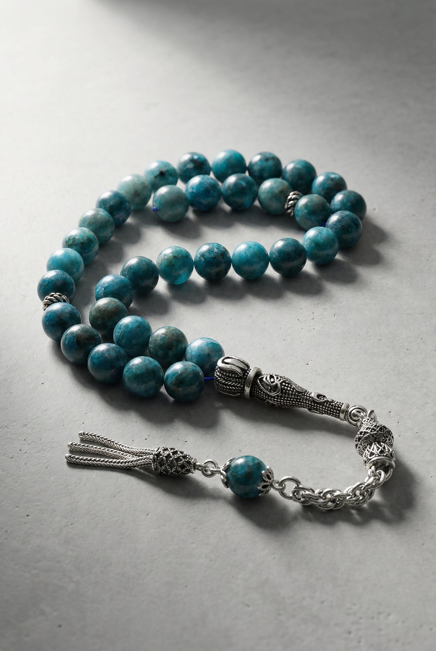 Apatit Doğal Taş Tesbih – 925 Ayar Gümüş – 8 mm Küre Kesim