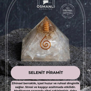 Selenit Piramit