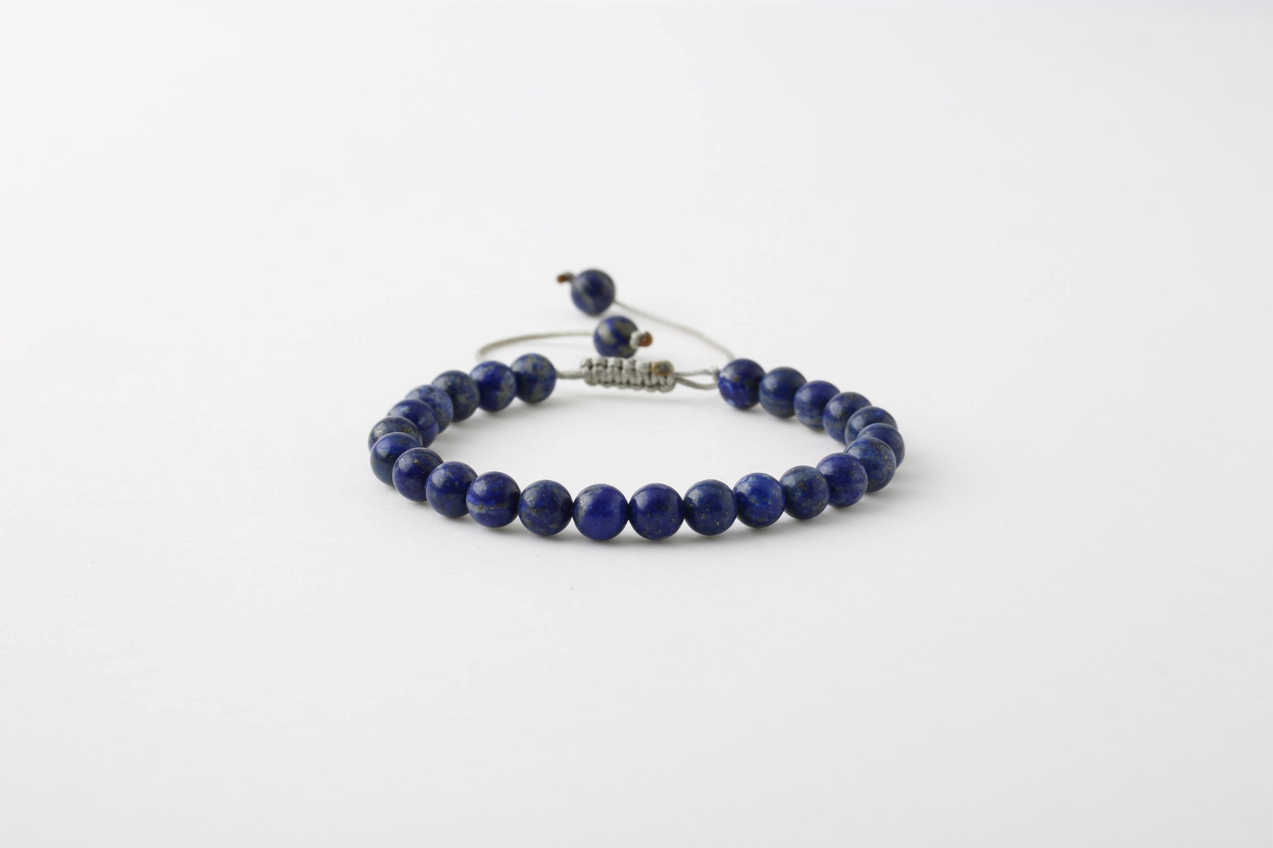 Lapis Lazuli 6 mm Merdiven Kapama Doğal Taş Bileklik – El İşçiliği