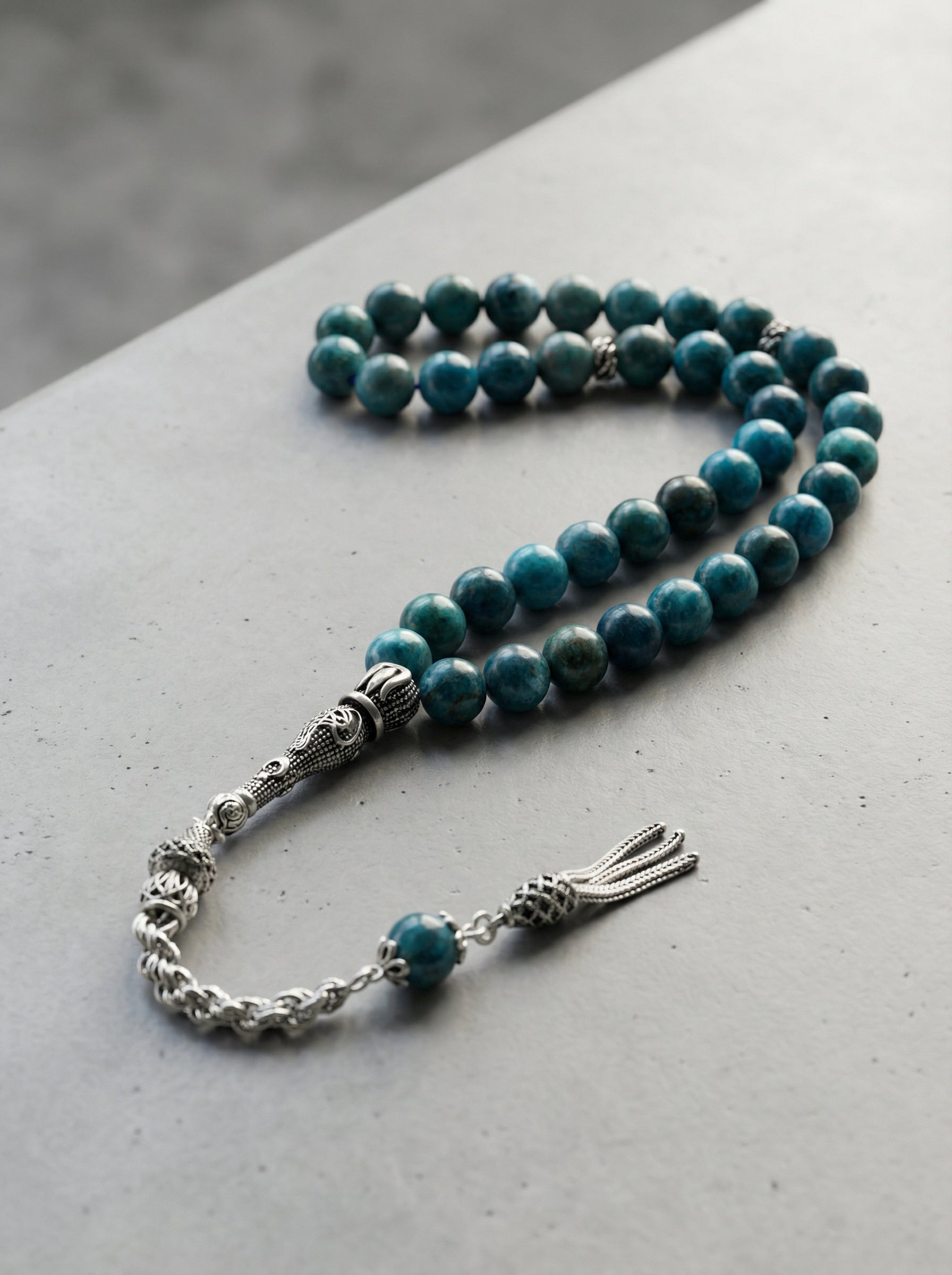 Apatit Doğal Taş Tesbih – 925 Ayar Gümüş – 8 mm Küre Kesim