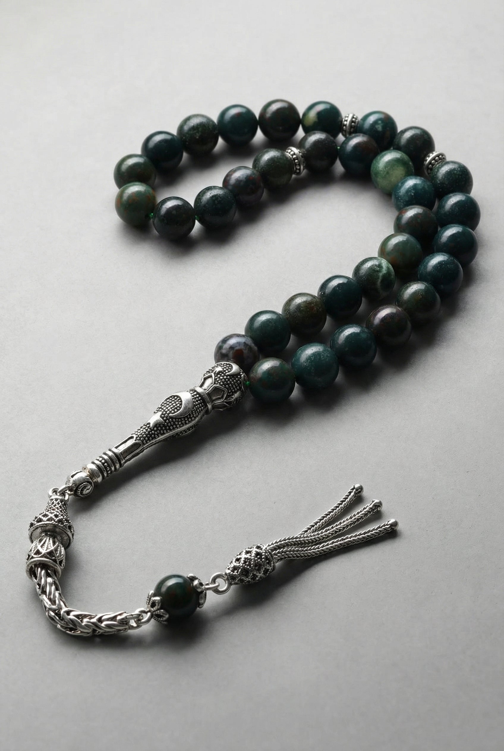 Kan Taşı Doğal Taş Tesbih – 925 Ayar Gümüş – 8 mm Küre Kesim