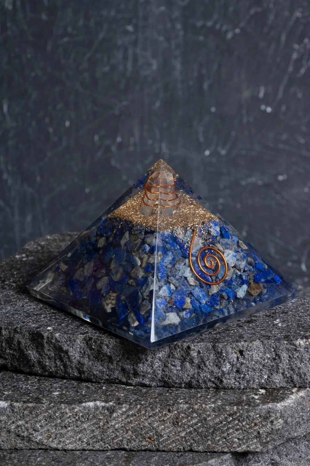 Lapis lazuli Piramit