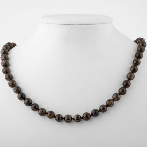 Bronzit Doğal Taş Kolye – 8 mm Düğümlü, Unisex Tasarım (50 cm)