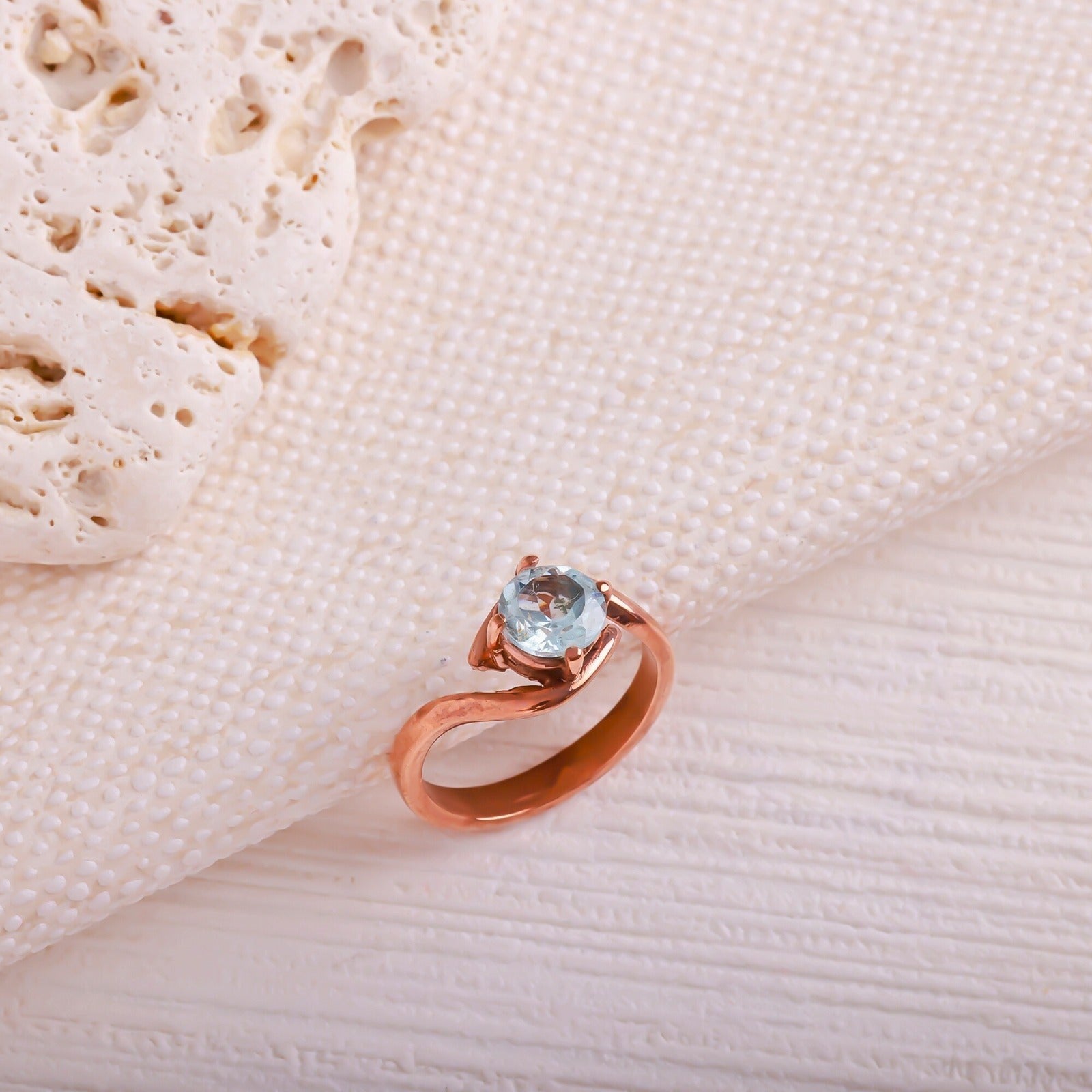 Sertifikalı Topaz 925 Ayar Gümüş Yüzük (SK:547)